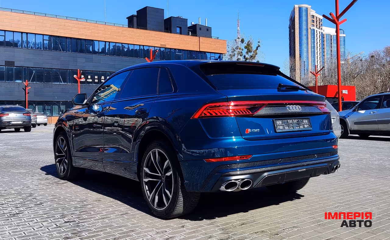 Audi SQ8 - фото 26