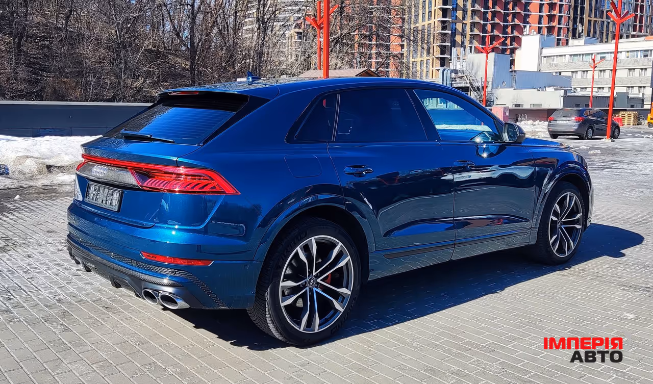 Audi SQ8 - фото 30
