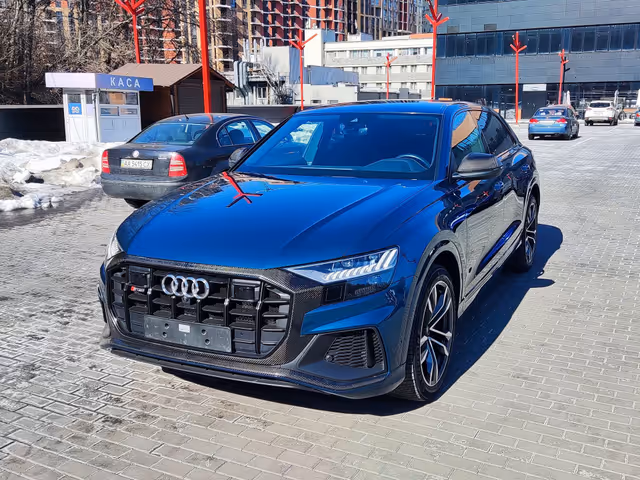 Audi SQ8 - фото 2