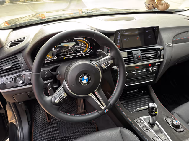 BMW X3 - фото 1