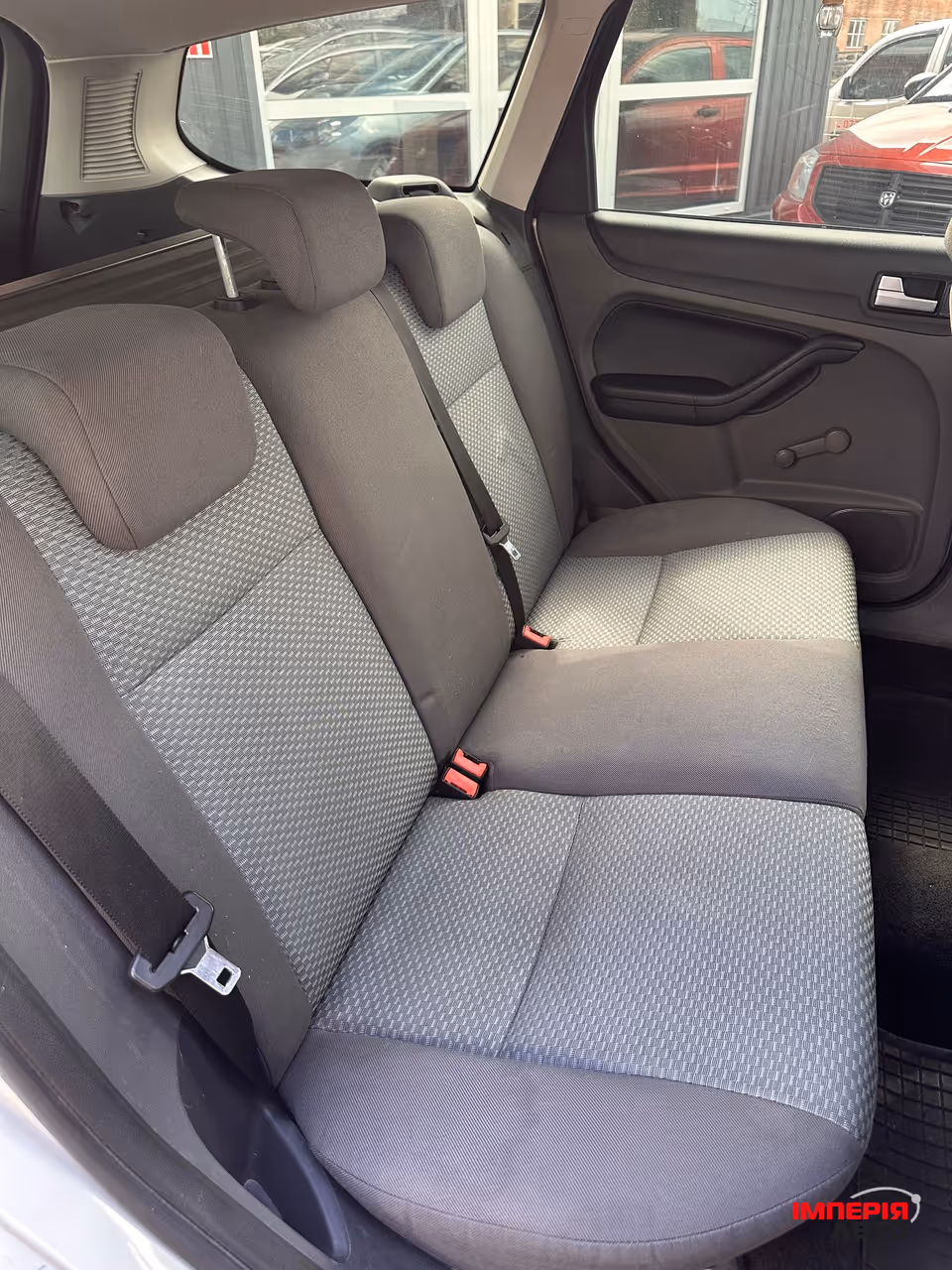 Ford Focus ST - фото 8