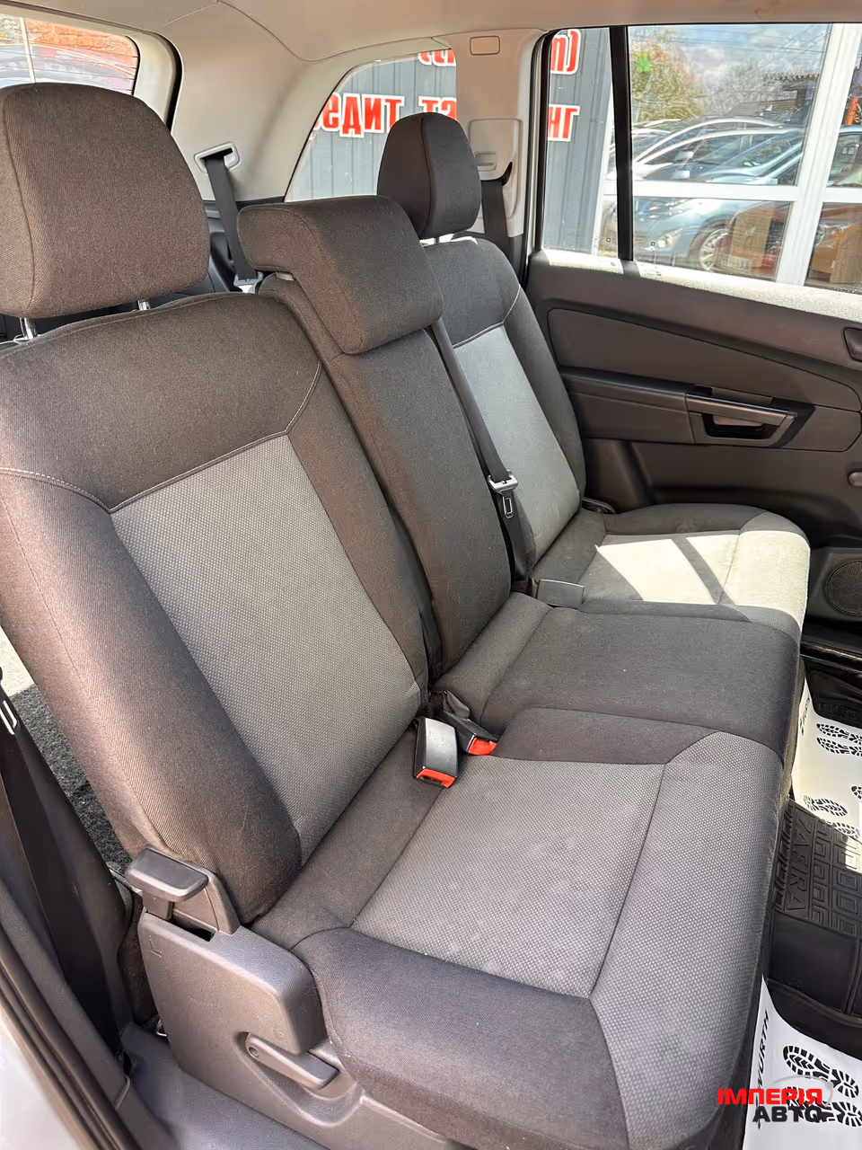 Opel Zafira - фото 16