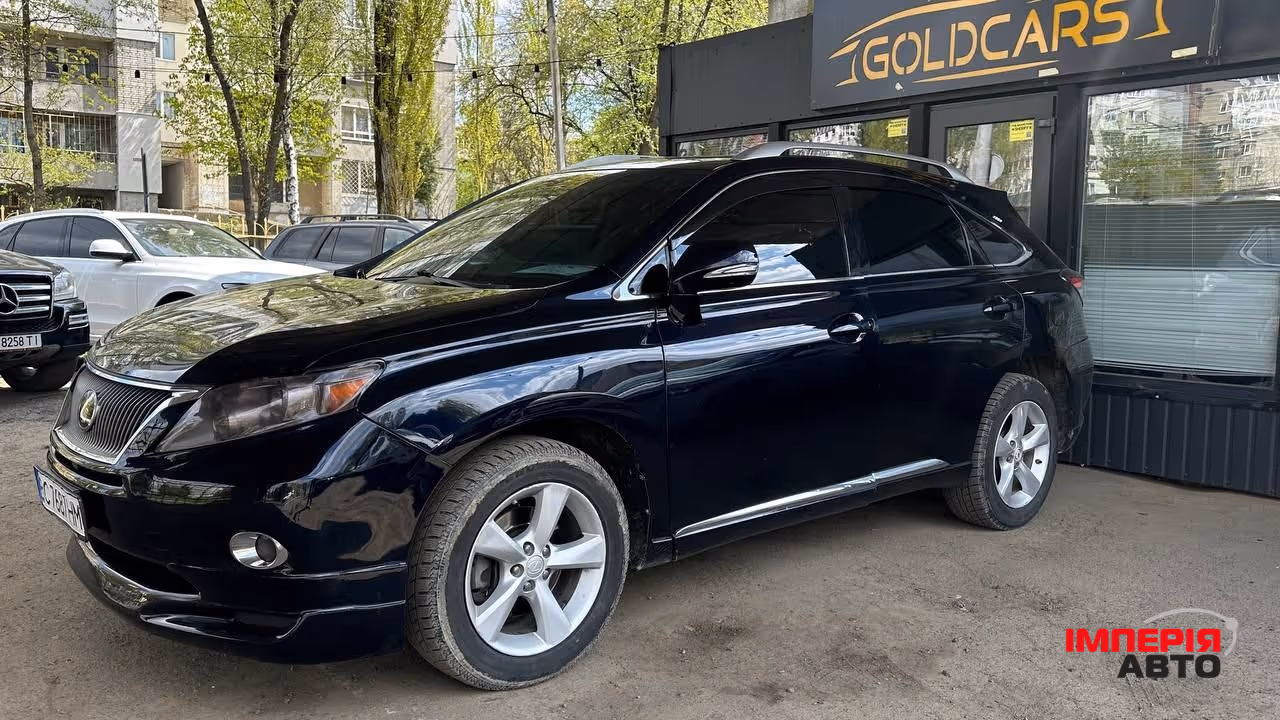 Lexus RX - фото 2