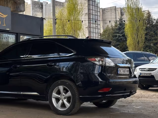 Lexus RX - фото 3
