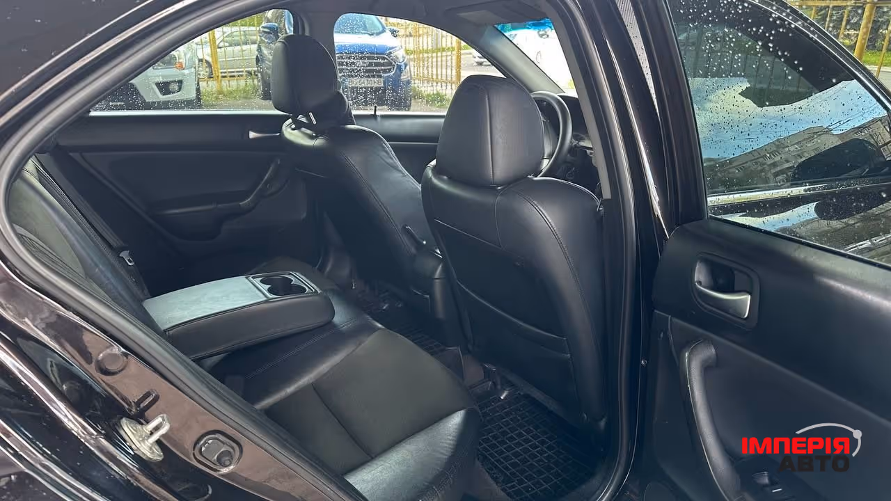 Honda Accord - фото 6