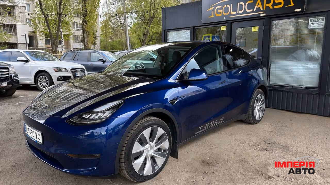 Tesla Model Y - фото 4