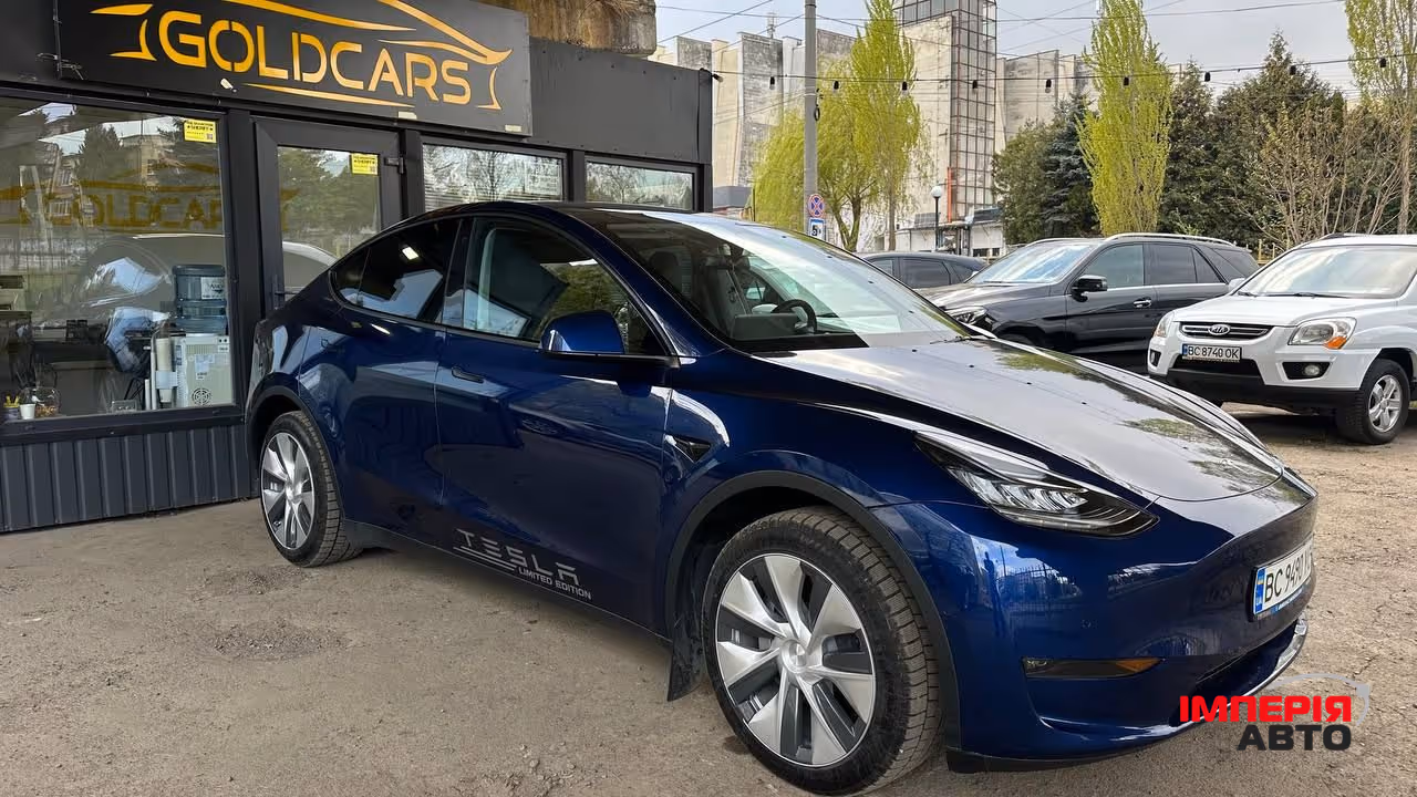 Tesla Model Y - фото 3
