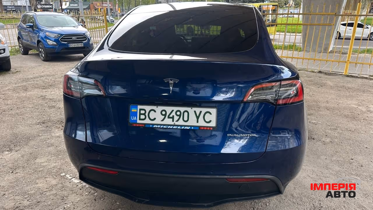 Tesla Model Y - фото 2
