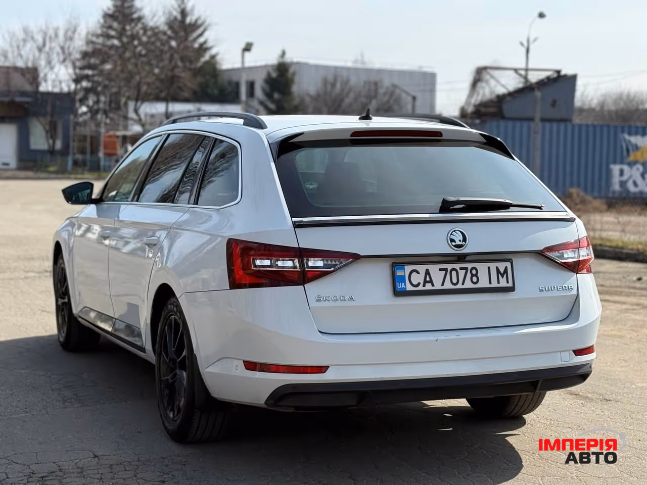 Skoda Superb - фото 3