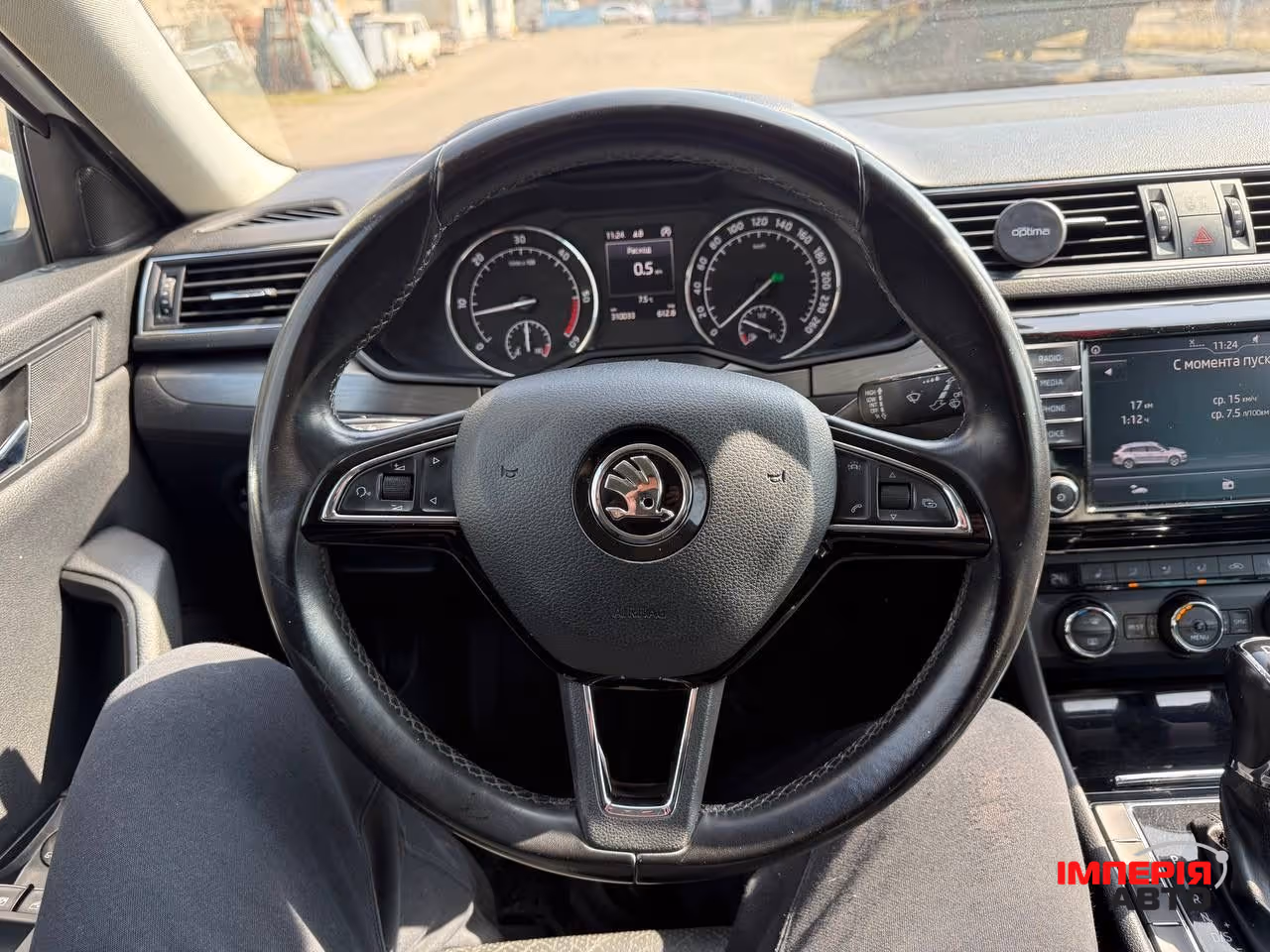 Skoda Superb - фото 13