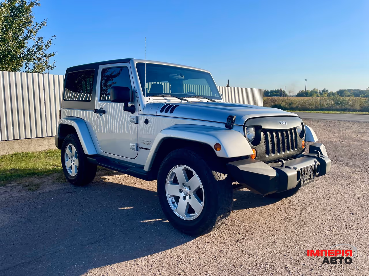 Jeep Wrangler - фото 2