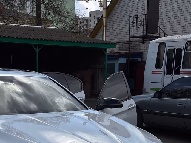 BMW 5 серії - фото 5