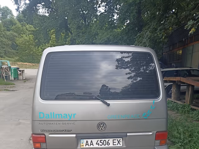 Volkswagen Transporter - фото 4