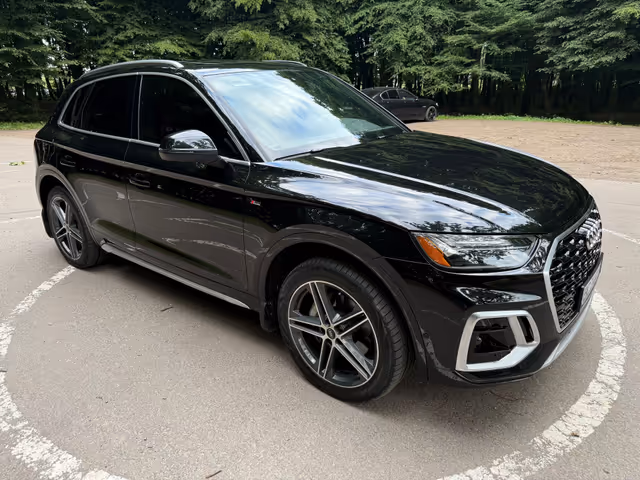 Audi Q5 - фото 2