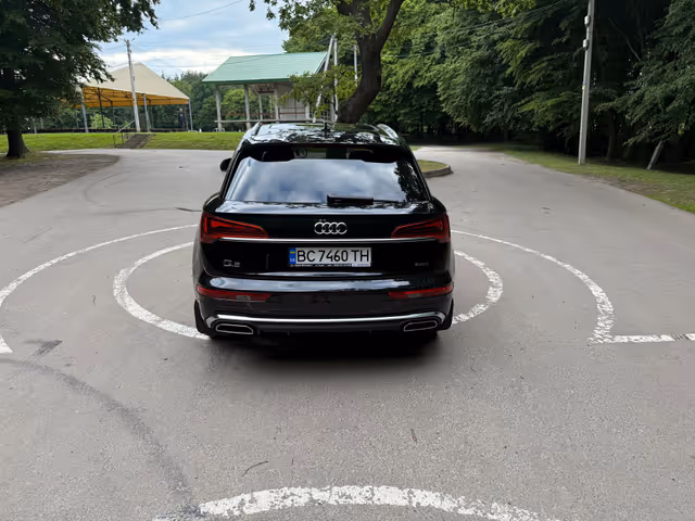 Audi Q5 - фото 4