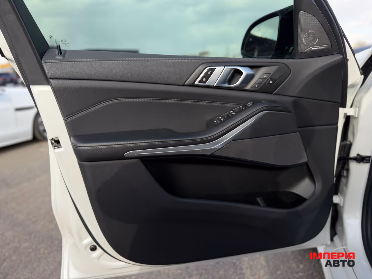 BMW X5 - фото 4