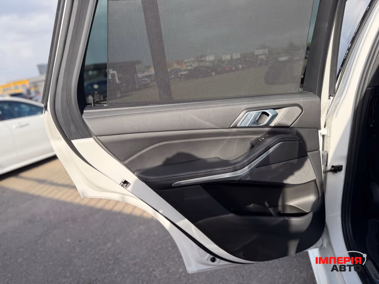BMW X5 - фото 7