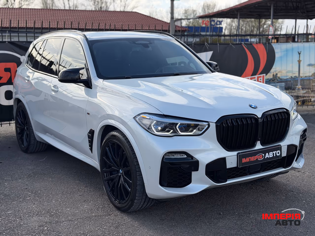 BMW X5 - фото 3