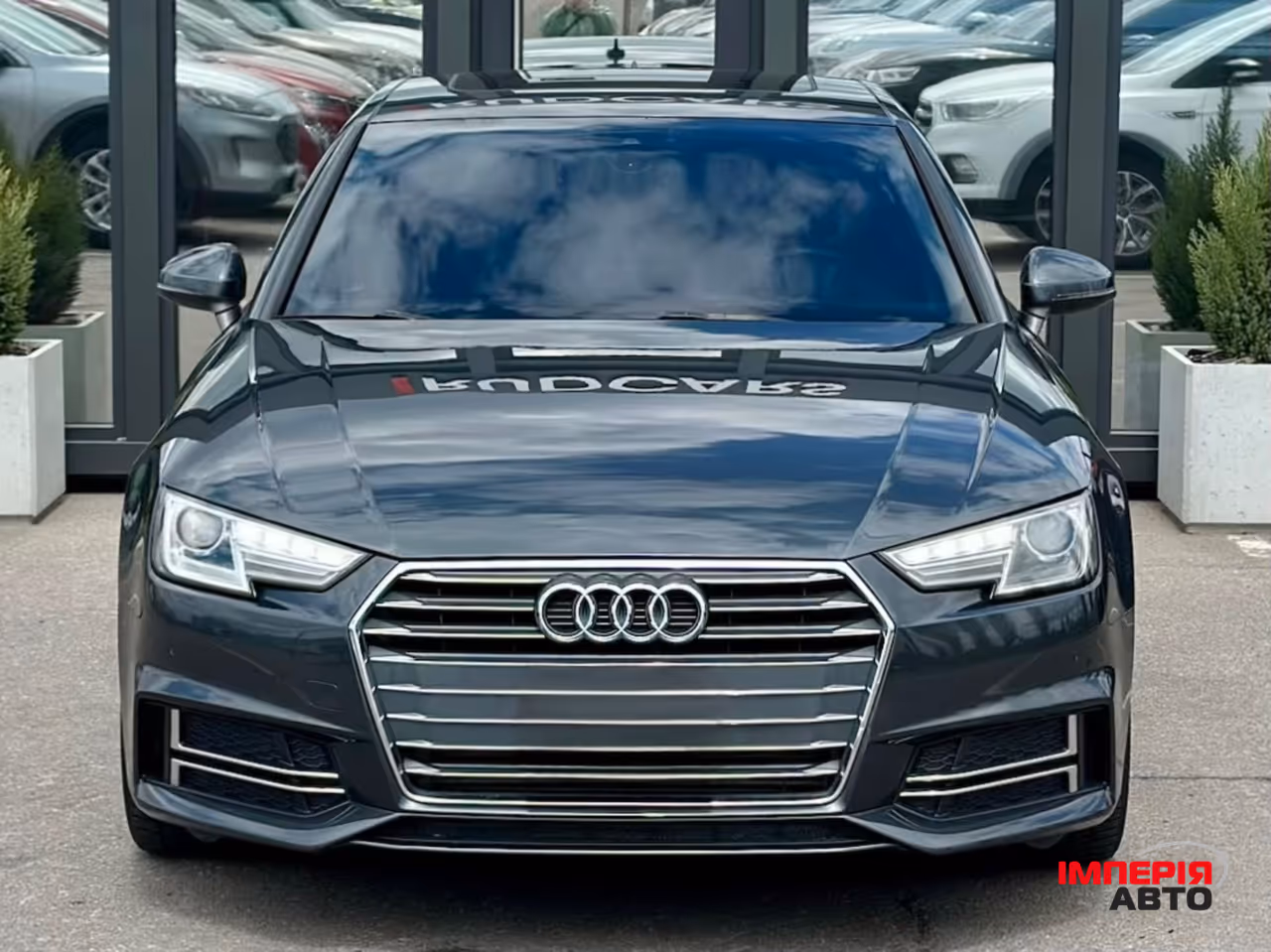 Audi A4 - фото 2