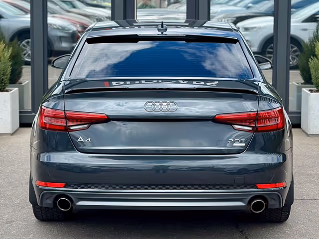 Audi A4 - фото 4