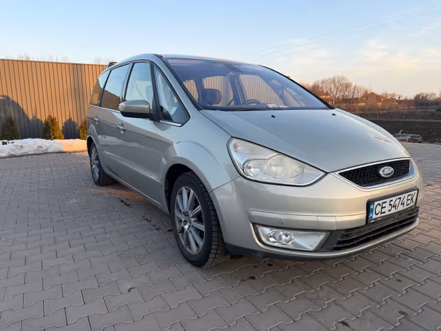 Ford Galaxy - фото 1