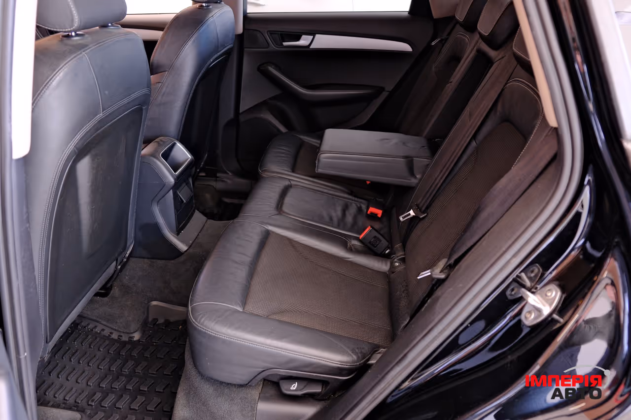Audi Q5 - фото 8