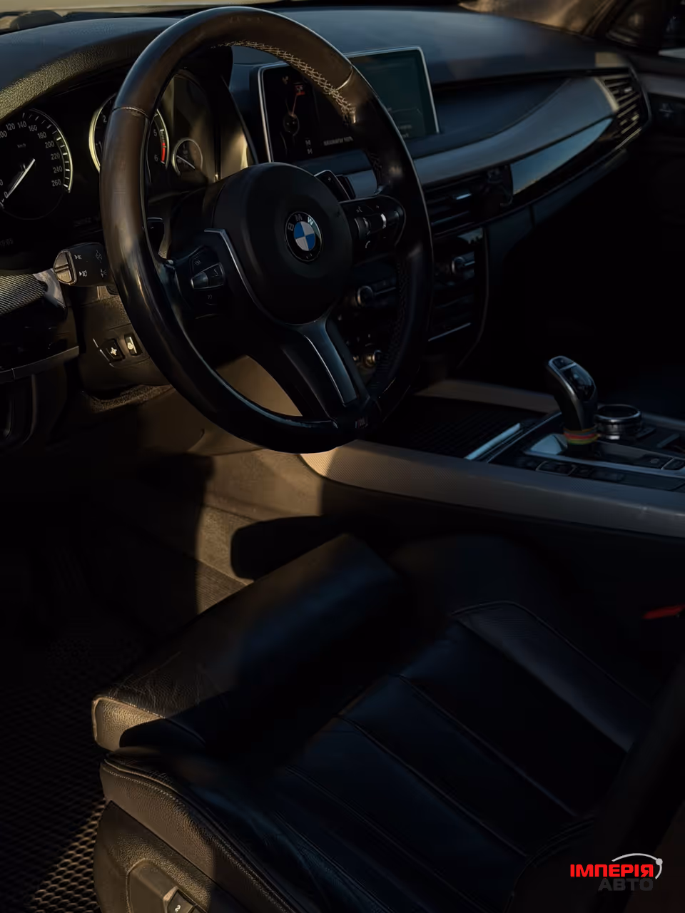 BMW X5 - фото 40