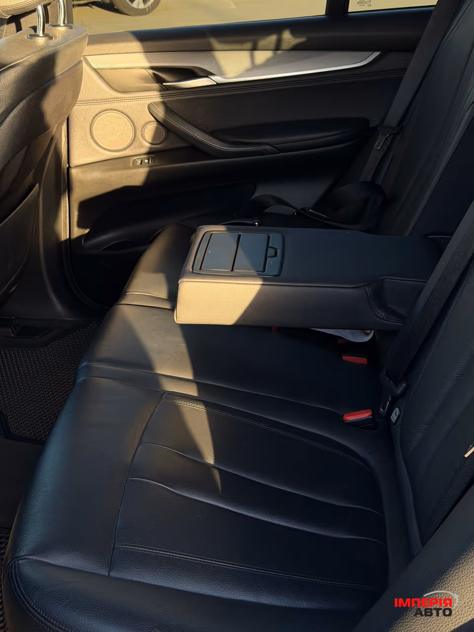 BMW X5 - фото 39