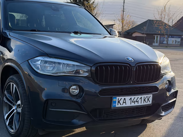 BMW X5 - фото 5