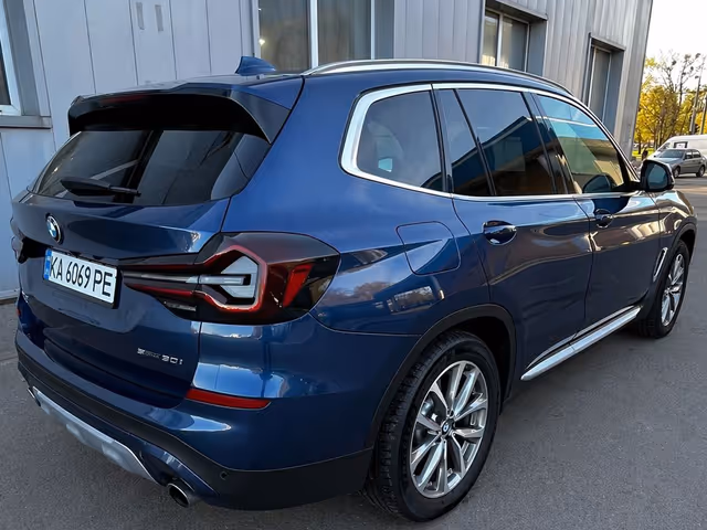 BMW X3 - фото 3