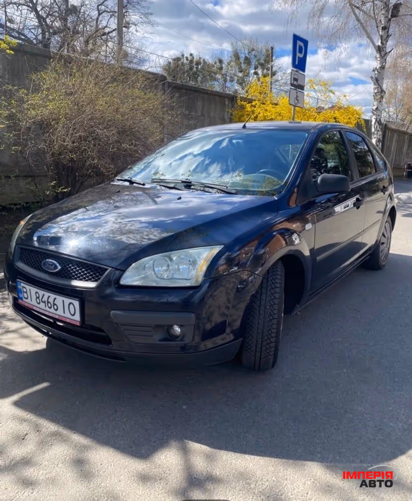 Ford Focus - фото 1