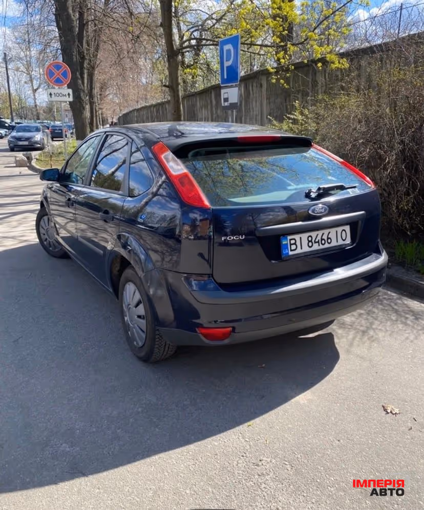 Ford Focus - фото 2