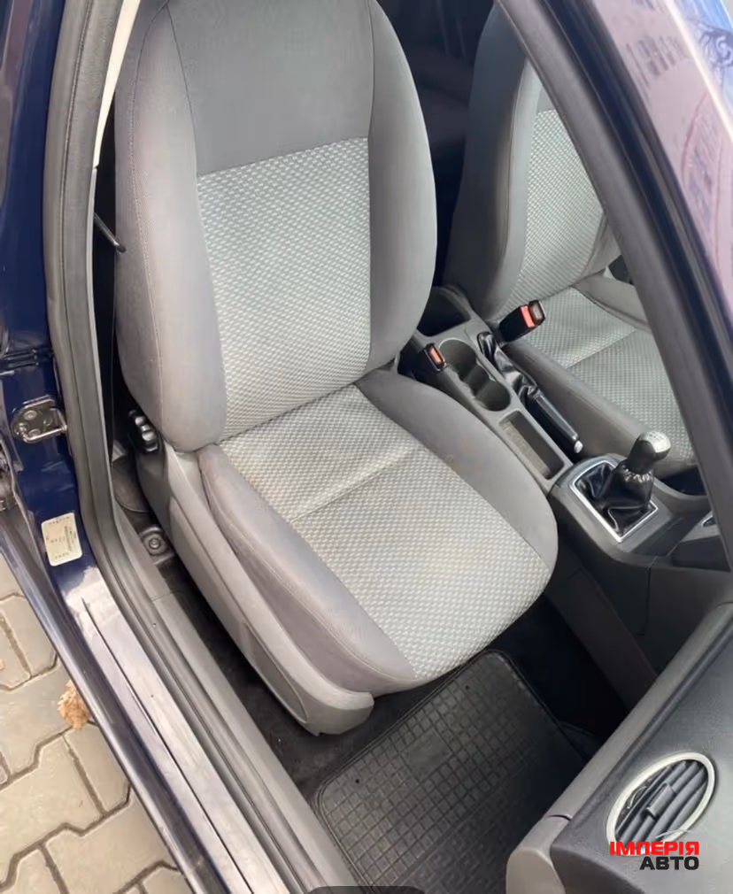 Ford Focus - фото 13