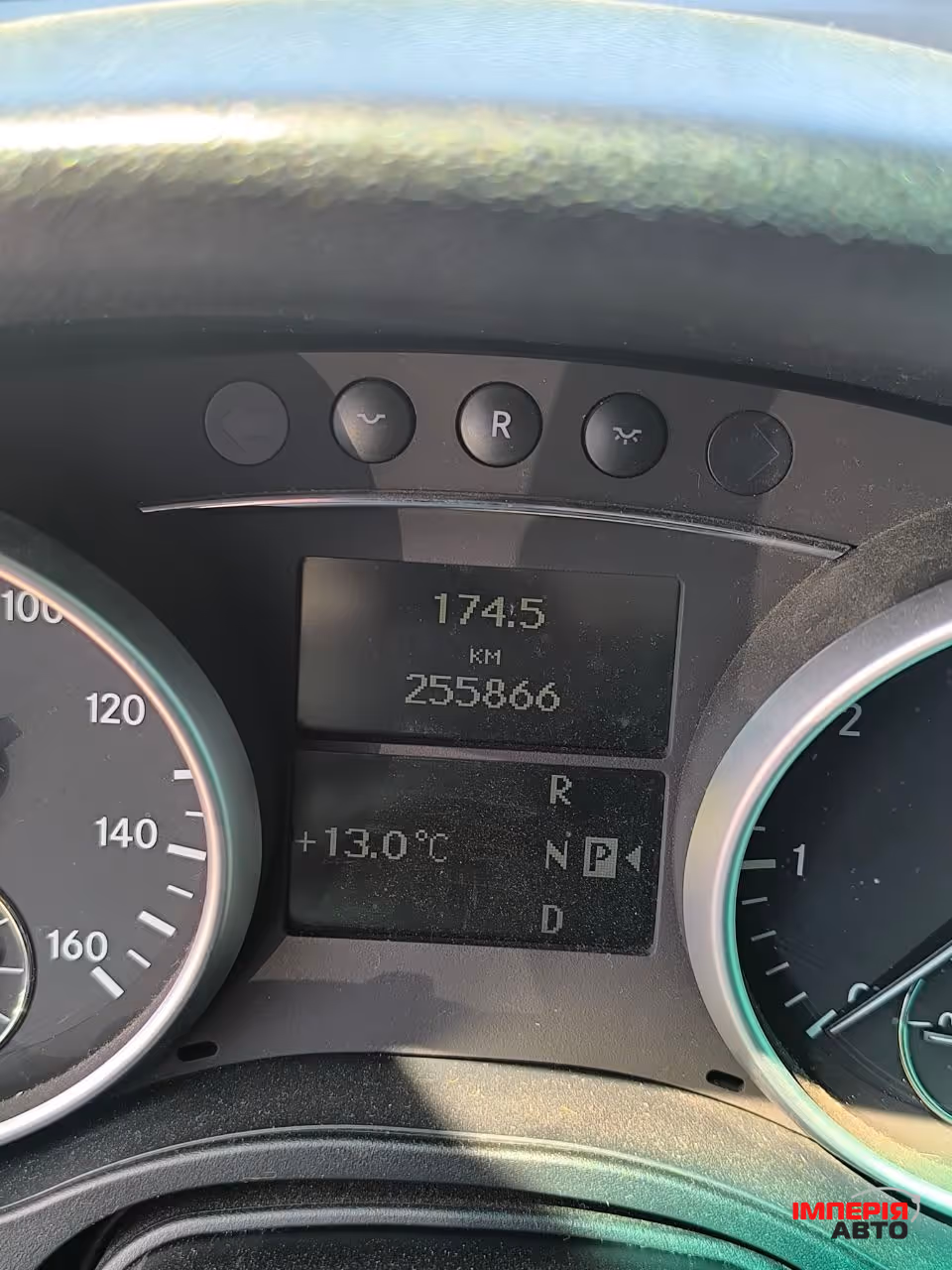 Mercedes-Benz M-Класс - фото 16