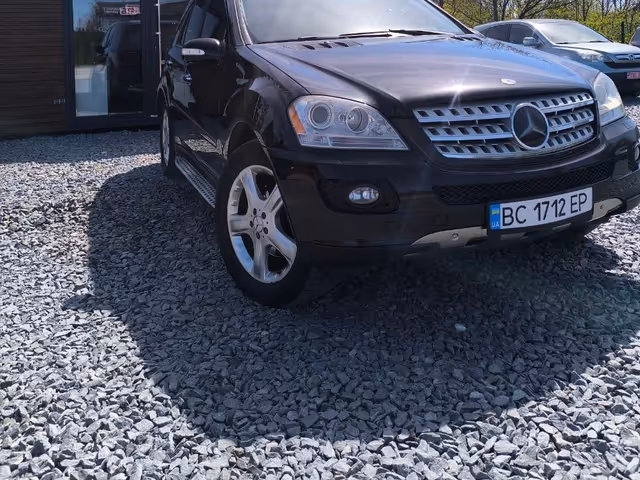 Mercedes-Benz M-Класс - фото 3