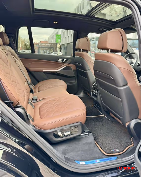 BMW X7 - фото 14
