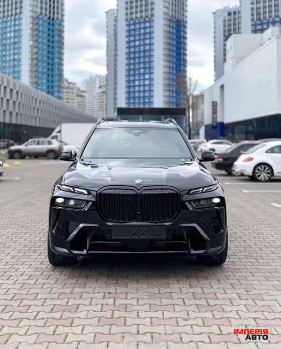 BMW X7 - фото 2