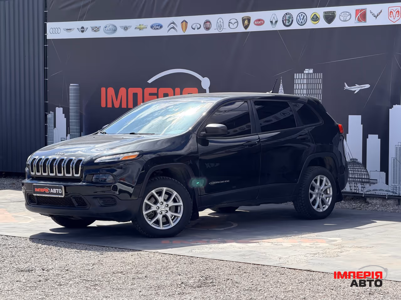 Jeep Cherokee - фото 1