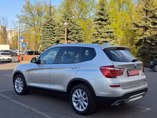 BMW X3 - фото 2
