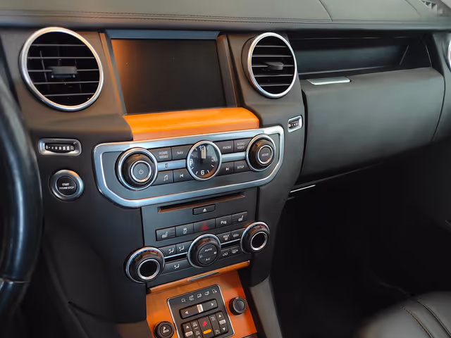 Land Rover Discovery - фото 3