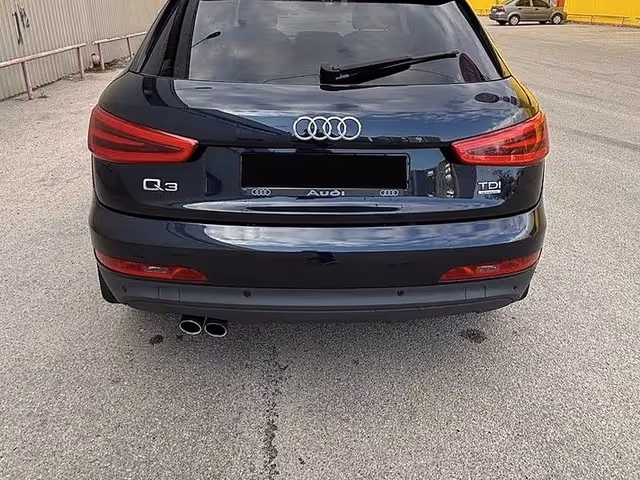 Audi Q3 - фото 3