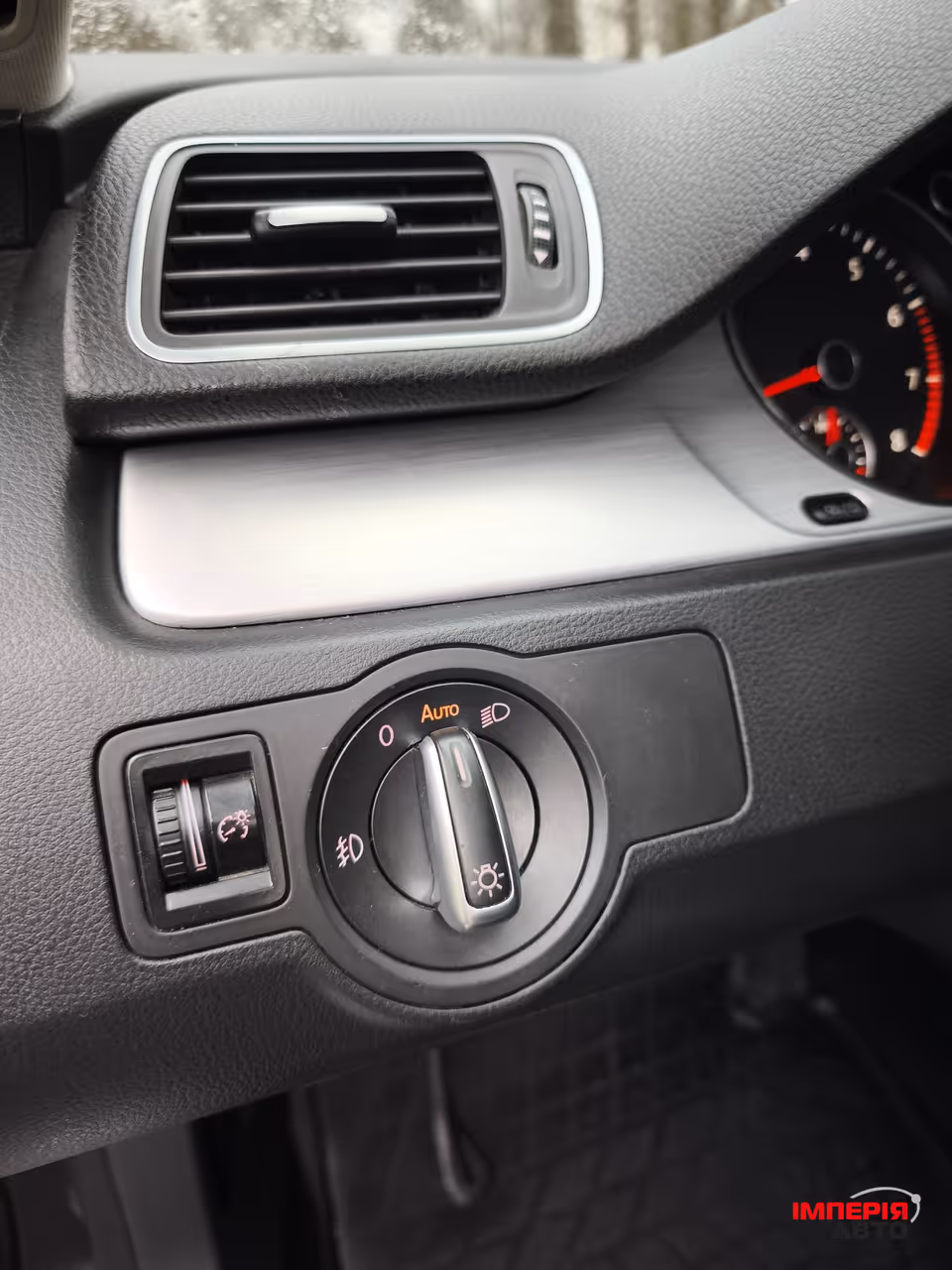 Volkswagen Passat CC - фото 27