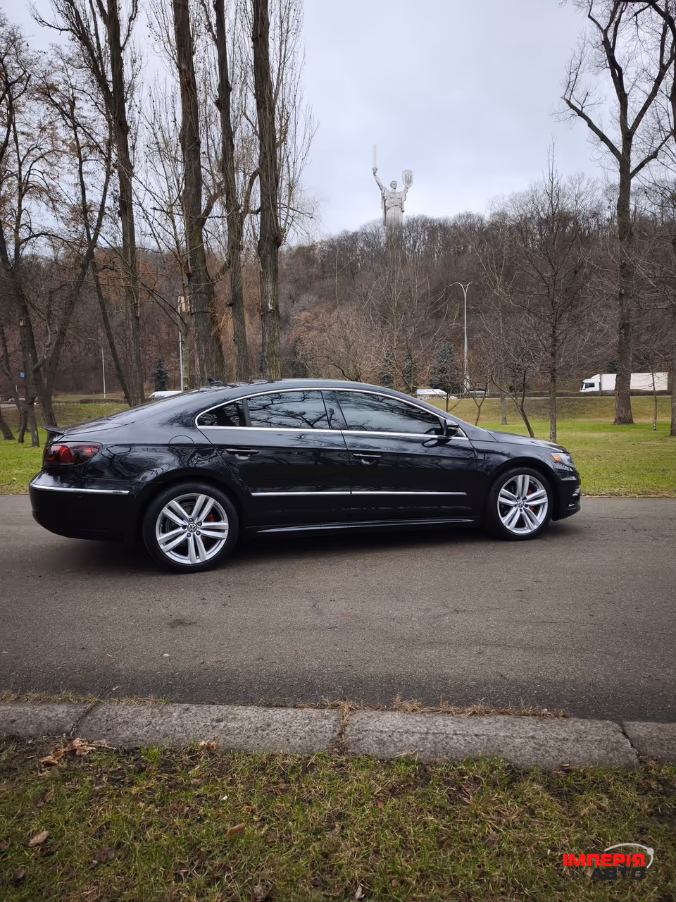 Volkswagen Passat CC - фото 8