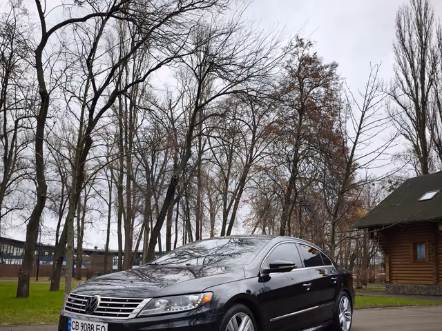 Volkswagen Passat CC - фото 3