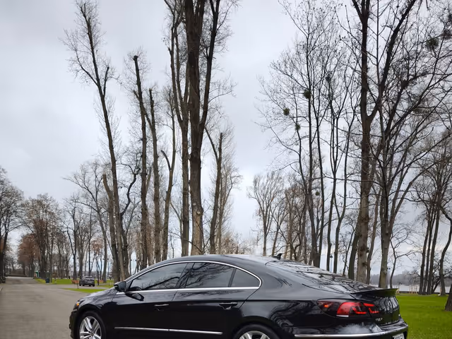 Volkswagen Passat CC - фото 5