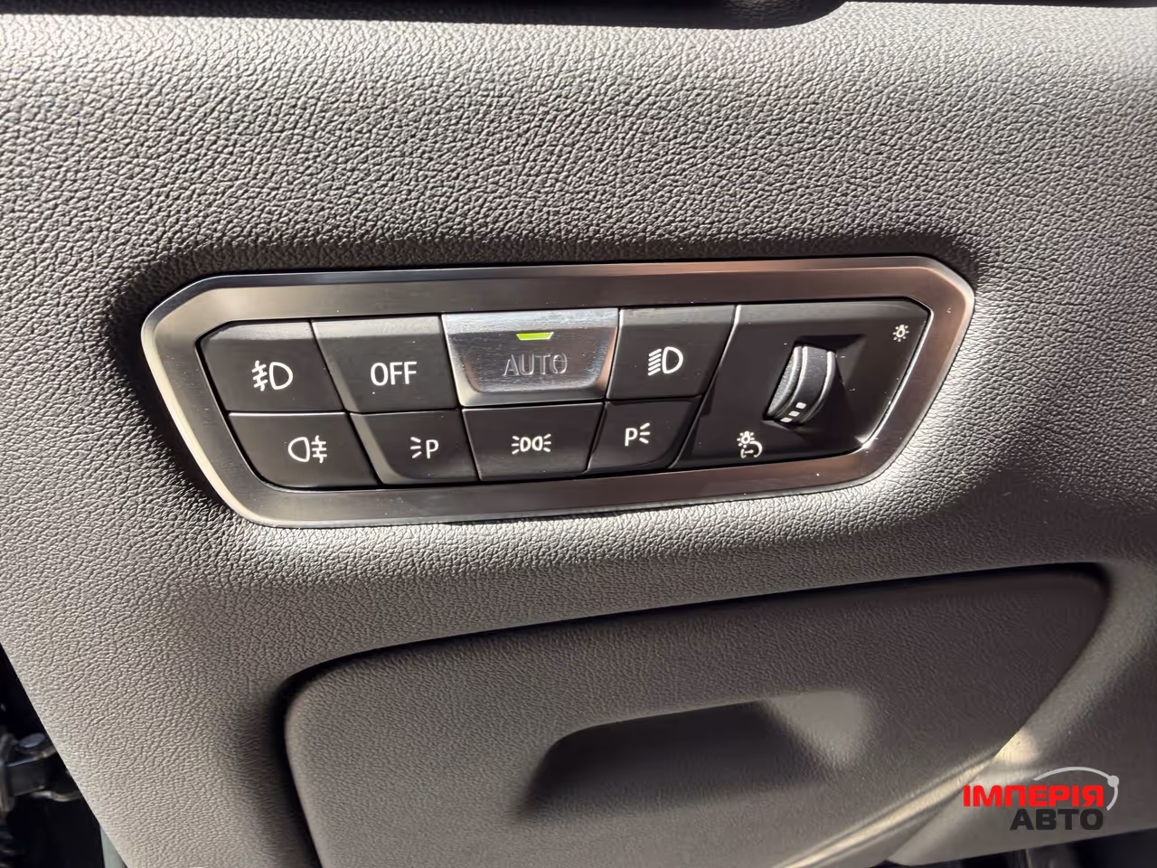 BMW X5 - фото 10