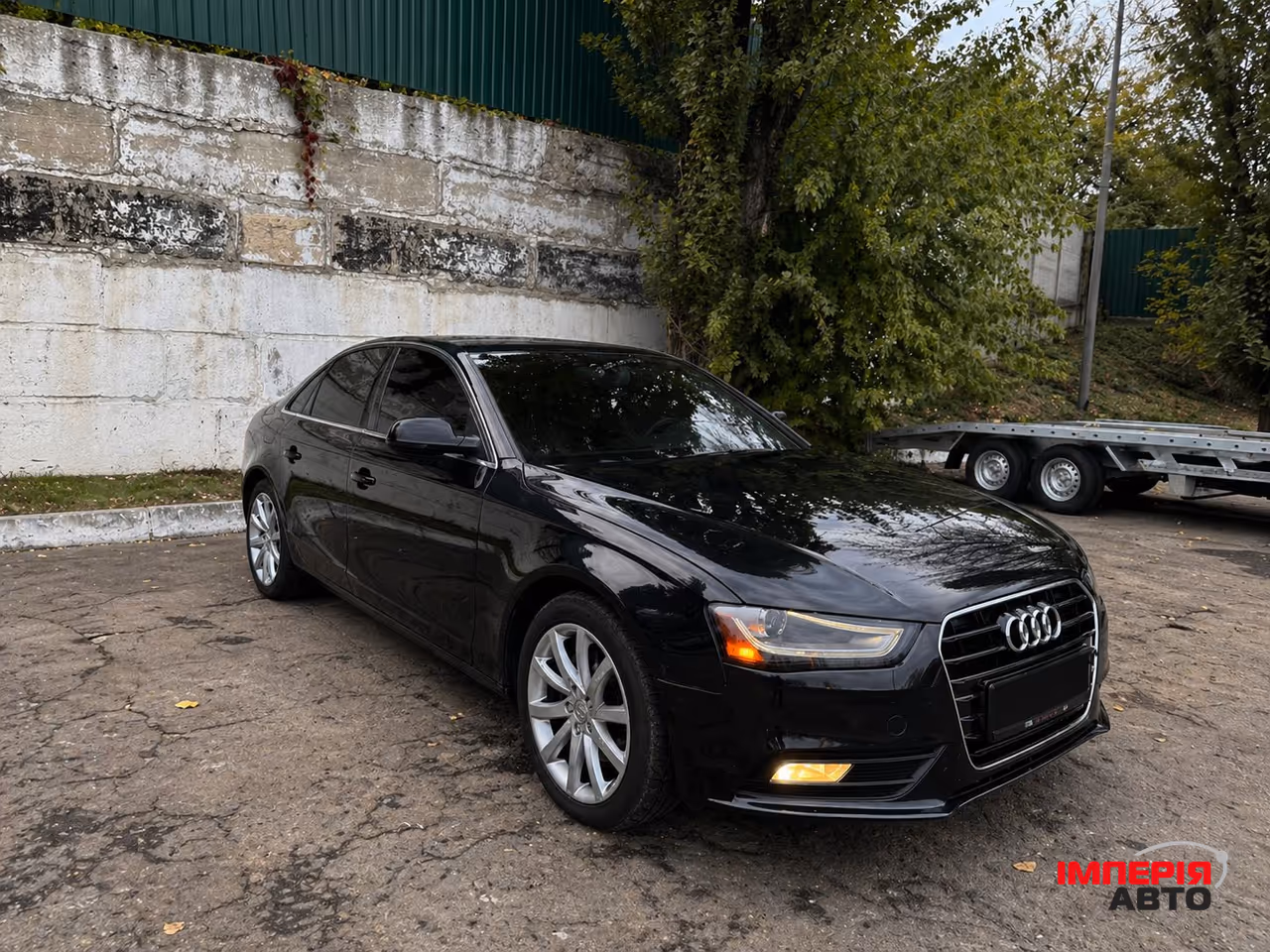 Audi A4 - фото 8