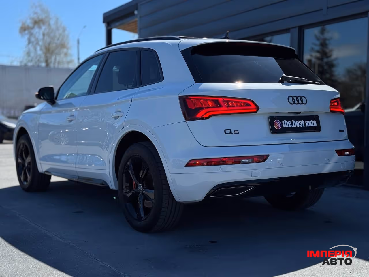 Audi Q5 - фото 22