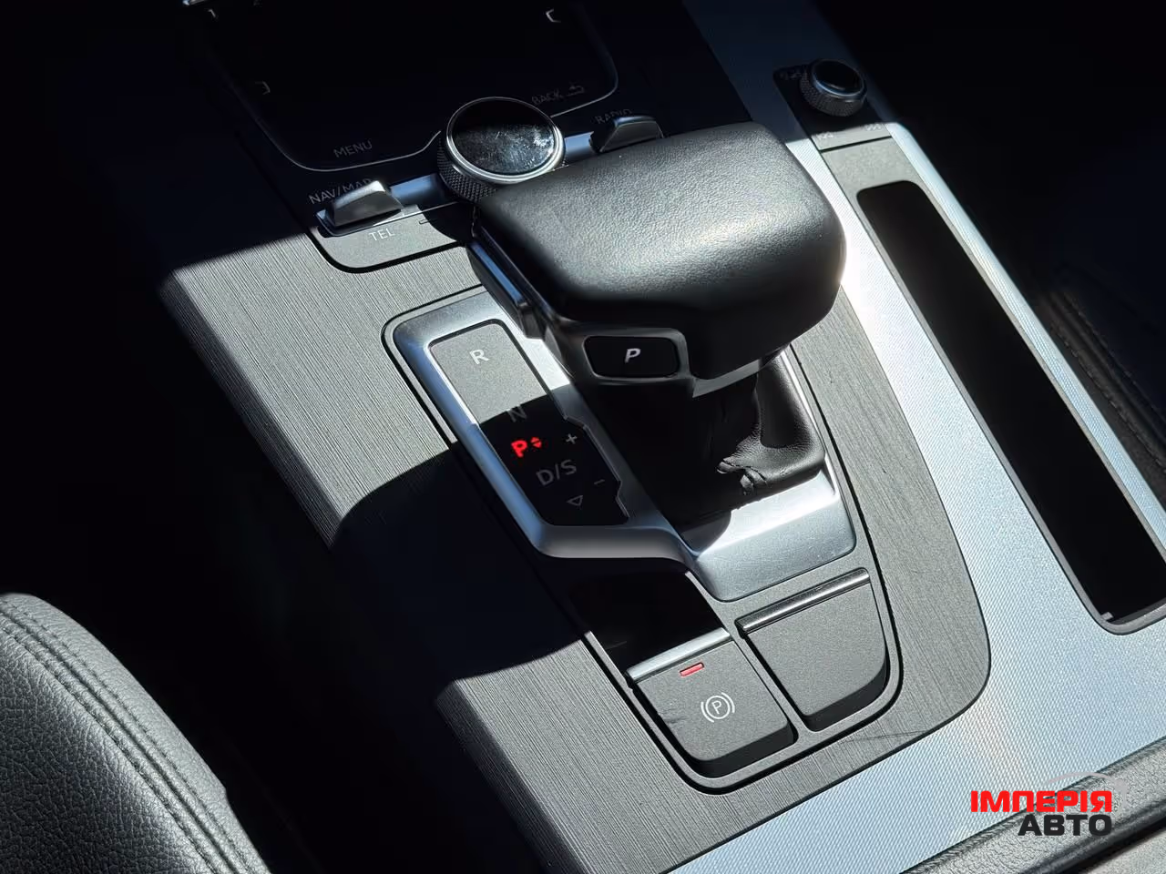 Audi Q5 - фото 43