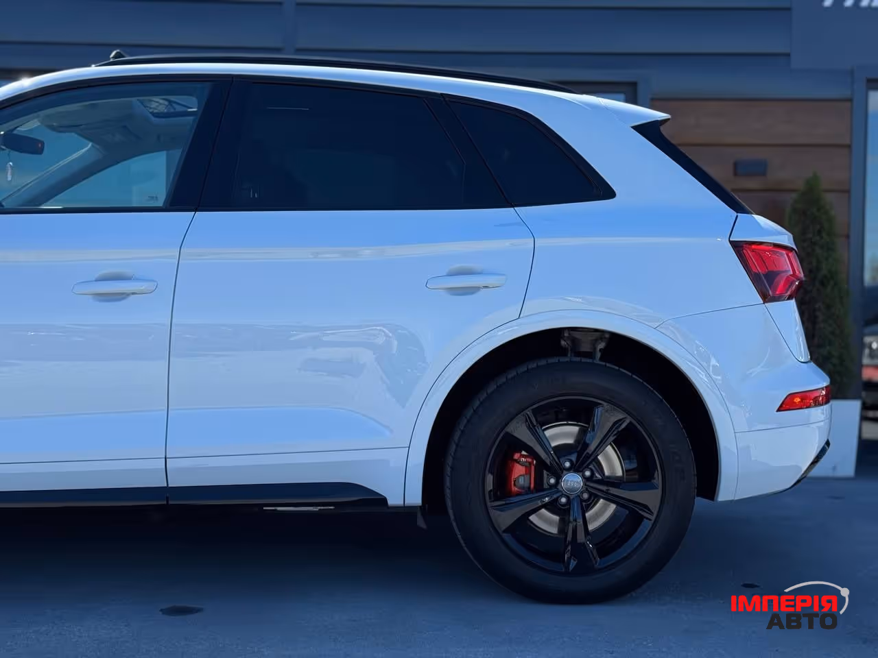 Audi Q5 - фото 21